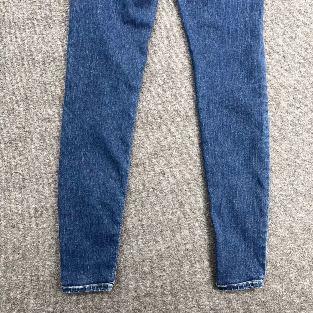 SO Womens High Rise Skinny Jeans Medium Wash Button Fly Size 0 24 Blue Denim